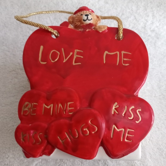 Vintage Ceramic Gift Bag Box W  Bear & Hearts w Sayings Valentine Day  AS IS - Picture 9 of 11